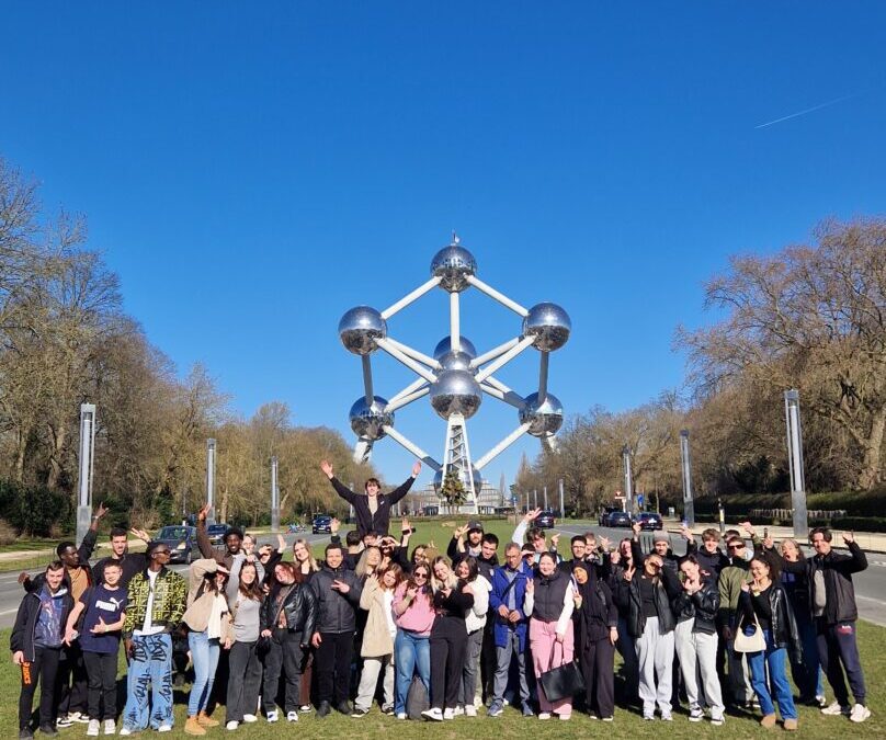 Les délégués à BRUXELLES